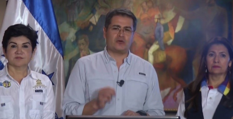Honduran President calls for construction of 93 health facilities to use CoST approach. 